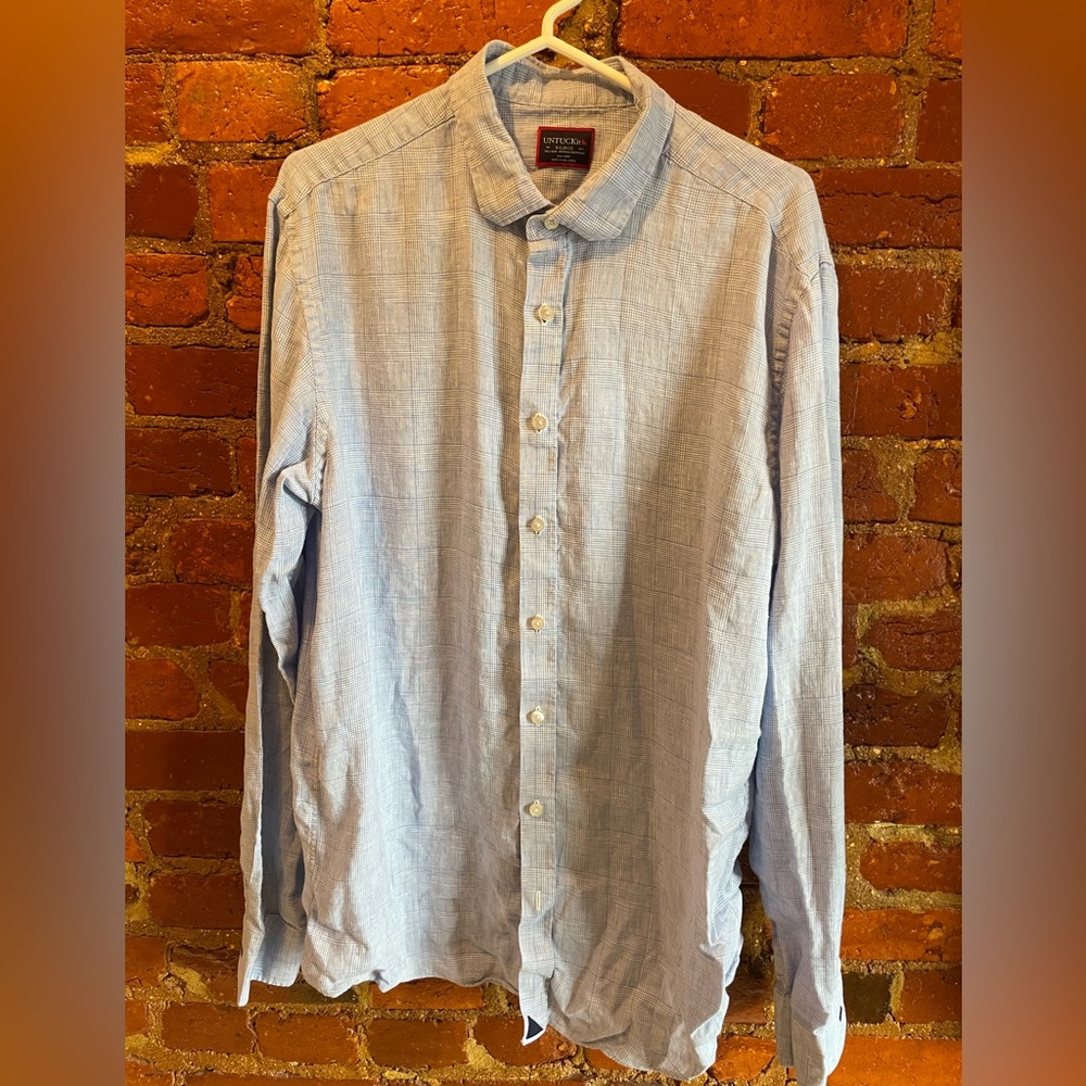 UnTuckit Casual Long Sleeve Button Down